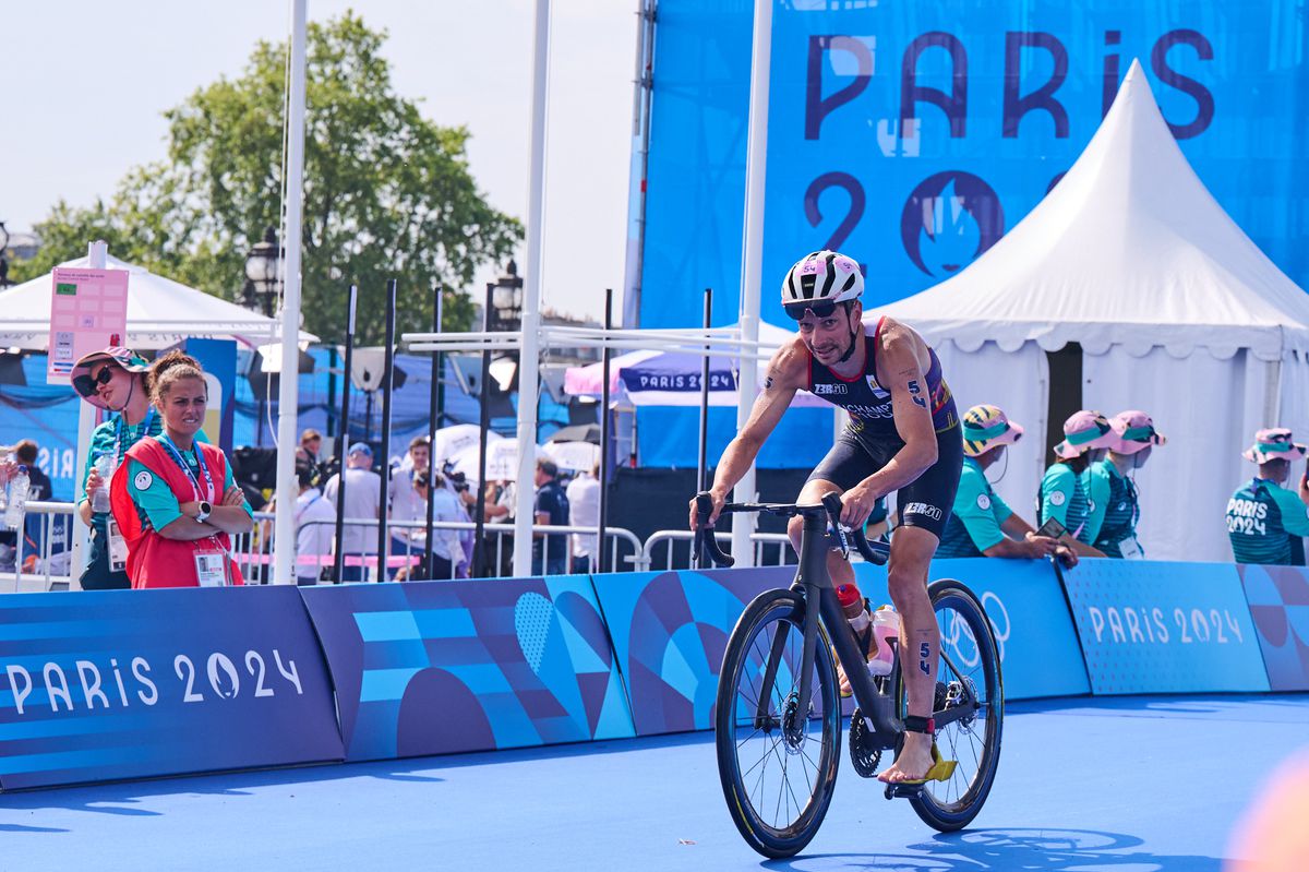 Imagini superbe surprinse de fotoreporterul GSP la finala de la triatlon » Cine a câștigat medaliile + Felix Duchampt (România) - locul 50