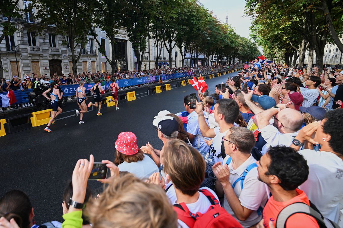 Imagini superbe surprinse de fotoreporterul GSP la finala de la triatlon » Cine a câștigat medaliile + Felix Duchampt (România) - locul 50