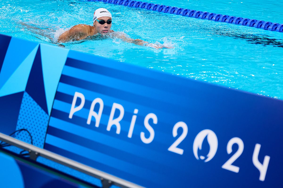 David Popovici, un an rapid de aur » Pentru a doua oară Sportivul Anului: „Întotdeauna a fost o dorință arzătoare în mine să fiu pe cea mai înaltă treaptă a podiumului”