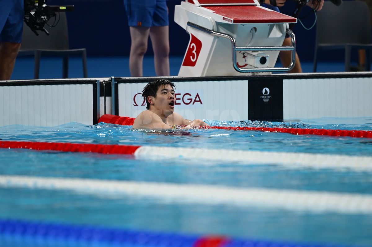 David Popovici, BRONZ la 100 metri liber într-o seară epică în La Defense Arena