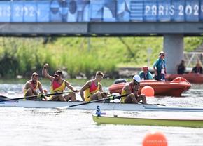 Cum au trăit canotorii de pe margine cursele pe muchie ale colegilor: „Am crezut că-mi iese inima din piept”