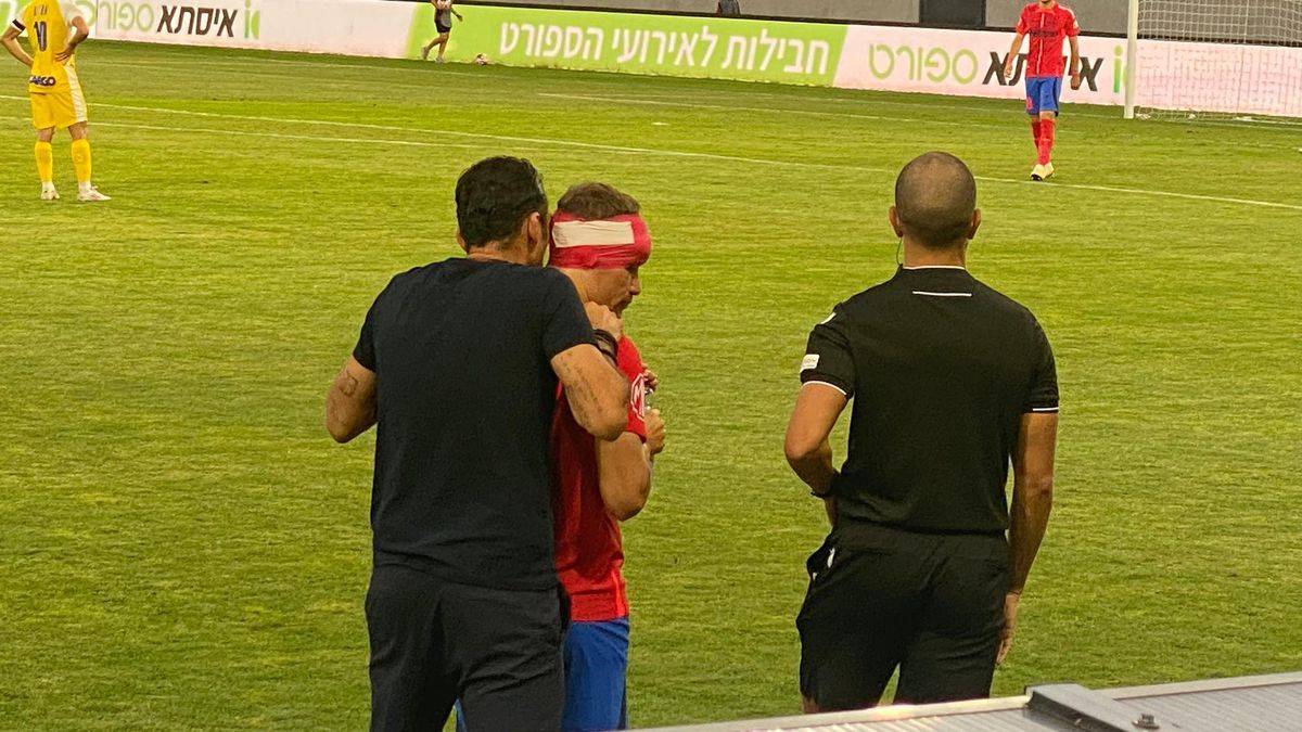 Darius Olaru, umplut de sânge la Budapesta, după o ciocnire violentă