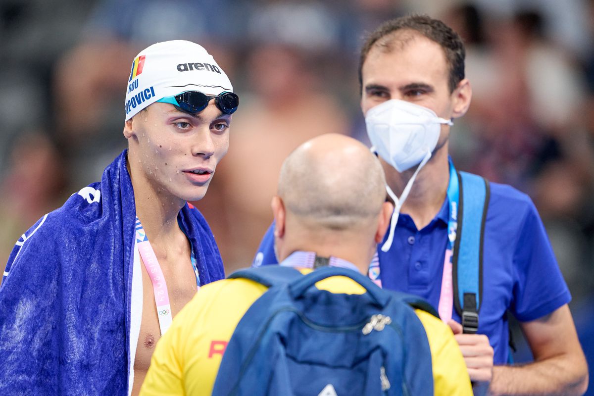 David Popovici, un an rapid de aur » Pentru a doua oară Sportivul Anului: „Întotdeauna a fost o dorință arzătoare în mine să fiu pe cea mai înaltă treaptă a podiumului”