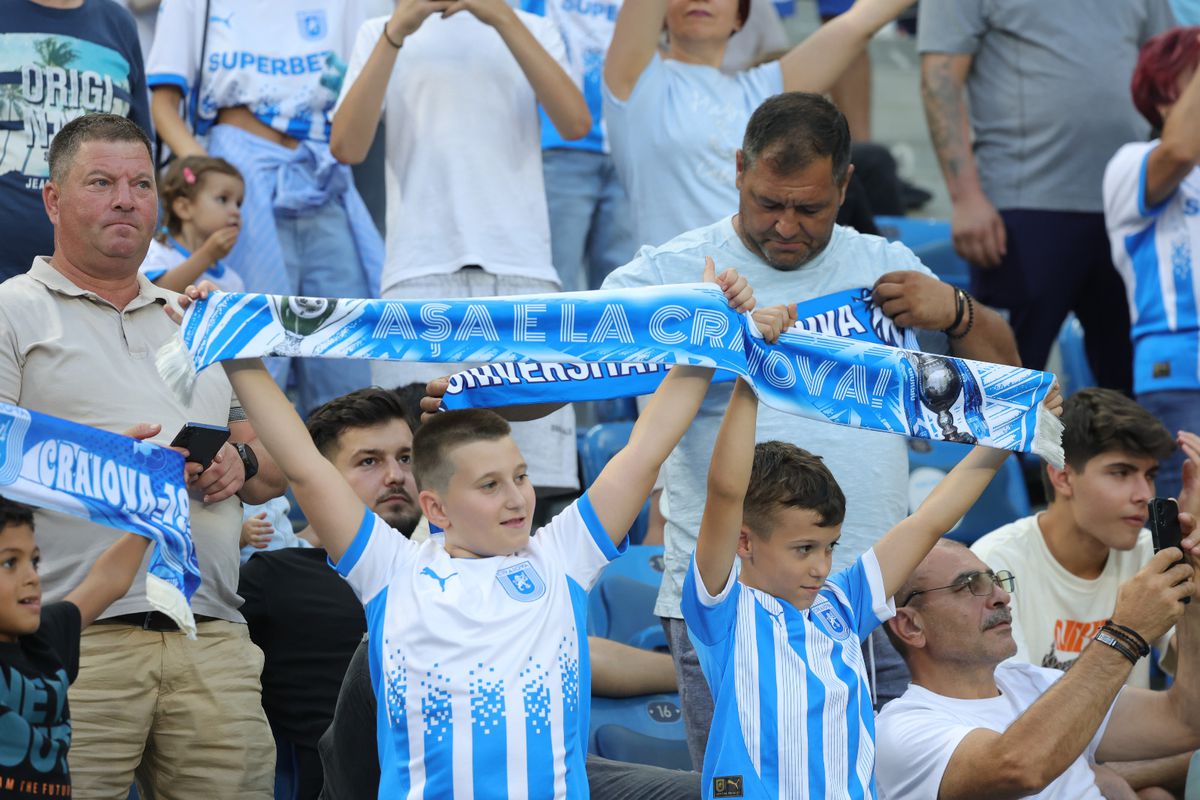 Atmosferă fabuloasă la Craiova - Sarajevo