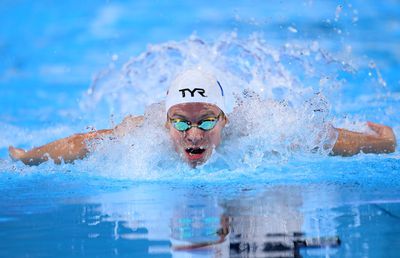 Leon Marchand a cucerit aurul mondial la 200 metri mixt, pentru a treia oară consecutiv