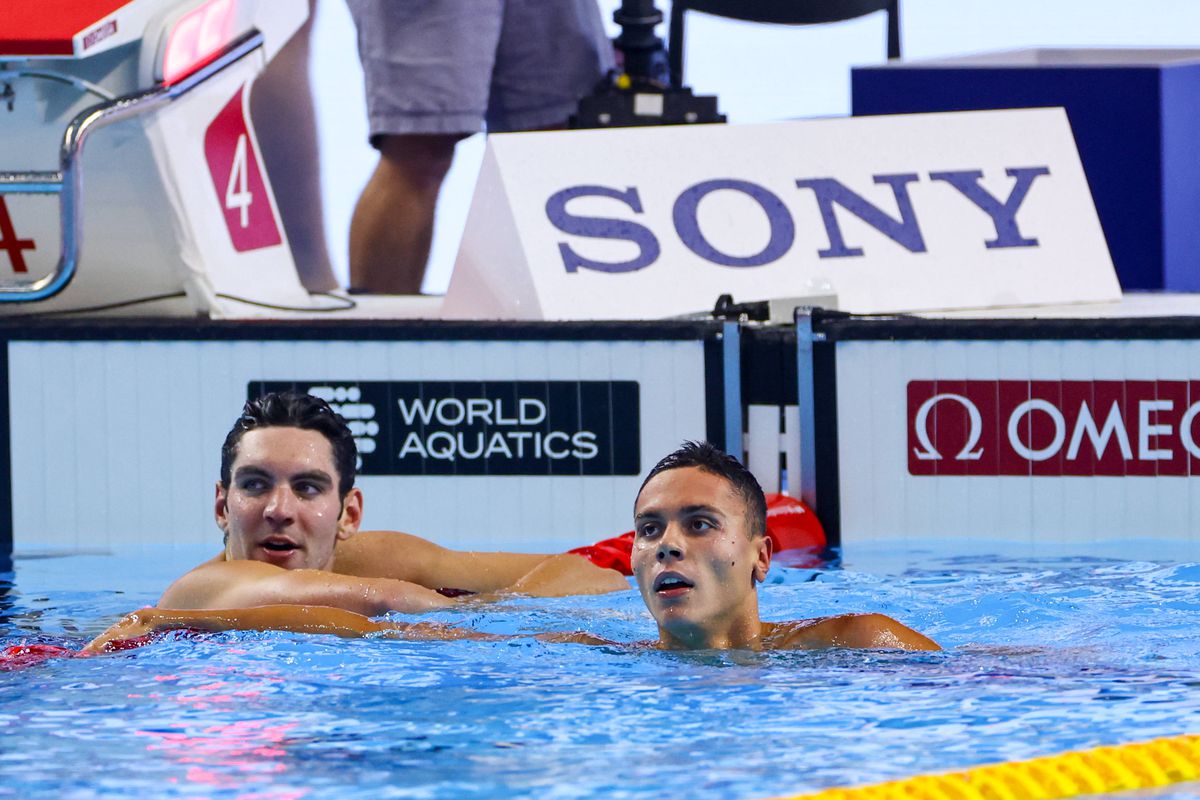 David Popovici a dezvăluit ce i-a zis australianul Kyle Chalmers înainte să urce pe podium: „Cam asta e atitudinea între noi”