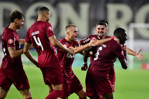 VIDEO Cadoul perfect pentru Dan Petrescu: „Ne spune asta de când îl cunosc”. Unul dintre titularii de la CFR a analizat eșecul FCSB cu Shkendija