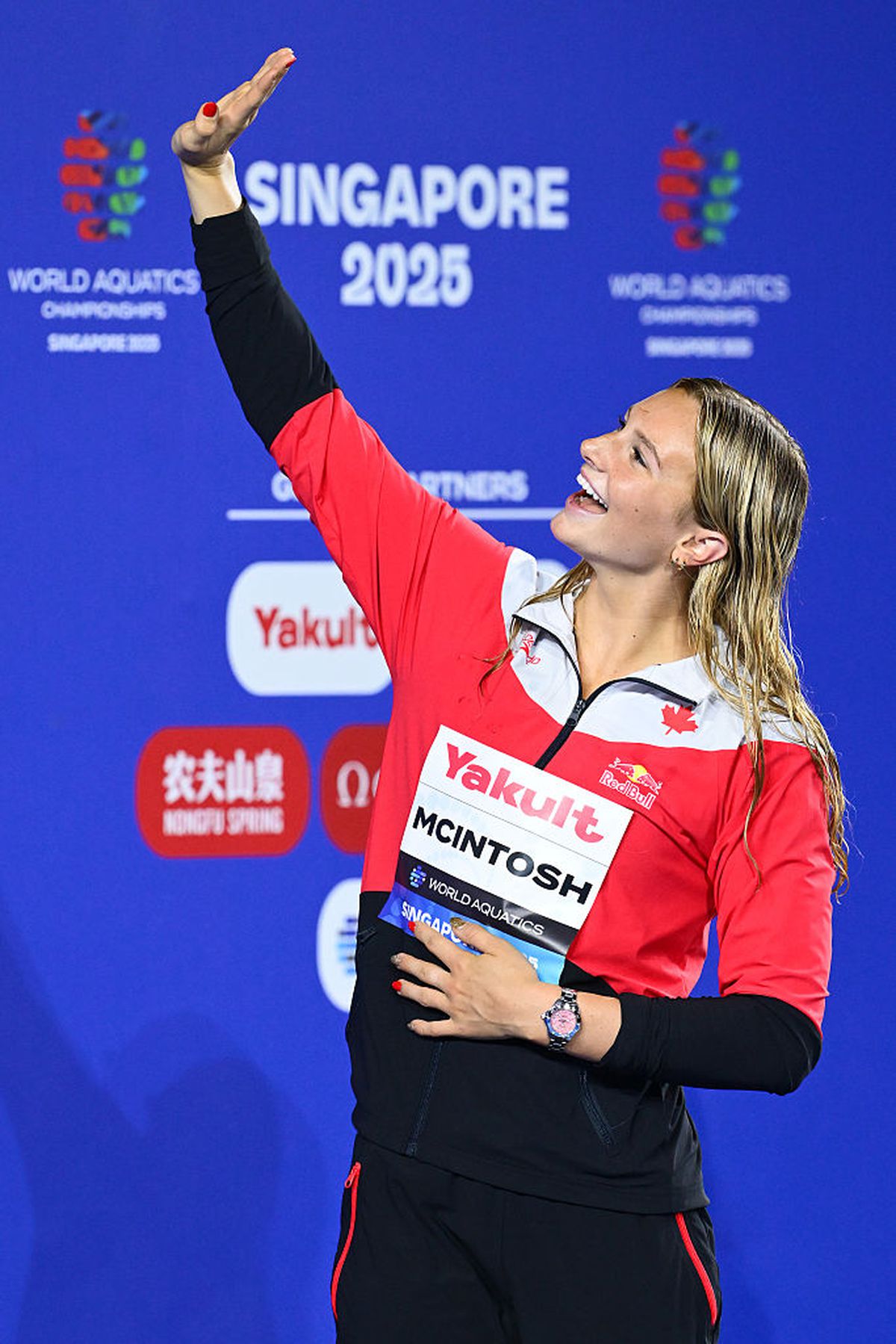 A scăpat o înjurătură pe live, imediat după recordul stabilit la Mondialele din Singapore » Vânează performanța imposibilă a lui Phelps