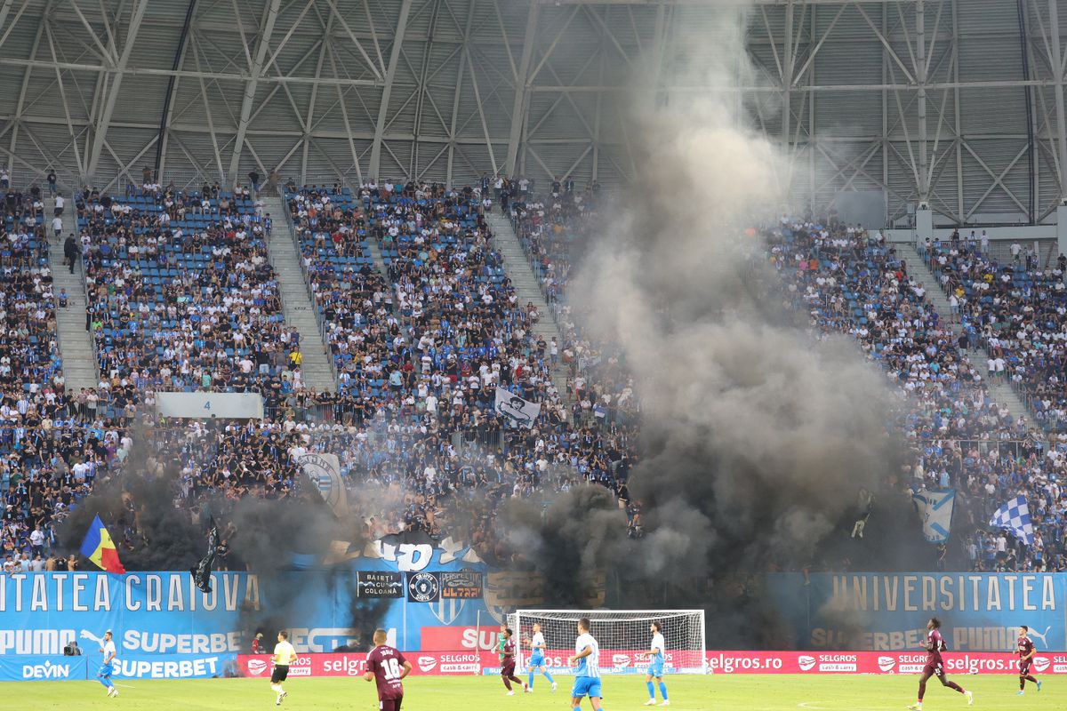 Au dat „foc” la peluză înainte de Craiova - Sarajevo