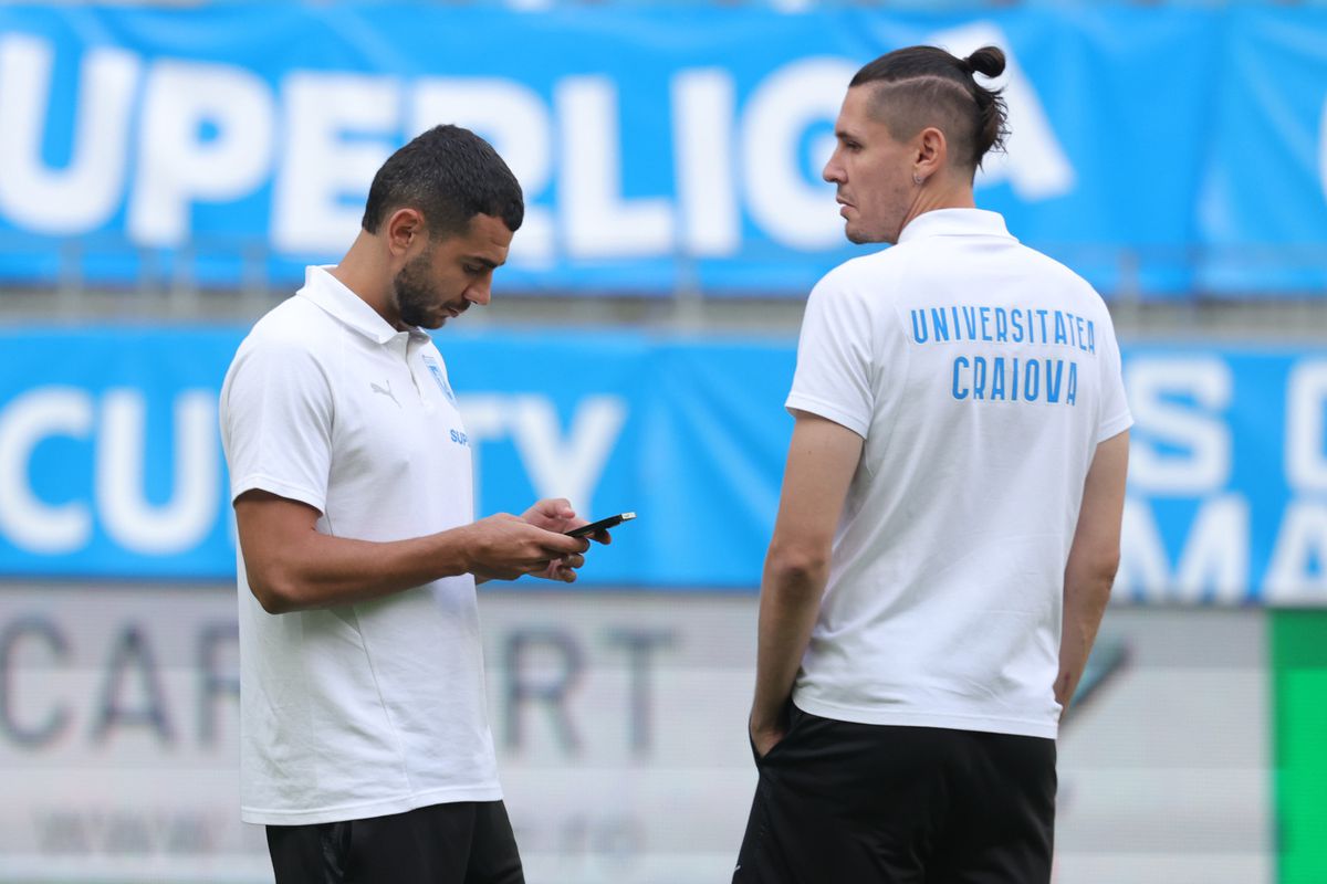 Imagini surprinse înainte de Craiova - FK Sarajevo: cum și-a mascat Cârțu operația + ce le-a uimit pe reprezentantele lui FK Sarajevo