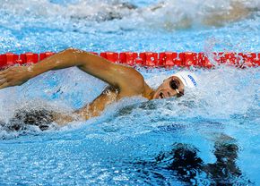 Cine transmite la TV finala lui David Popovici la 100m liber, la Campionatele Mondiale