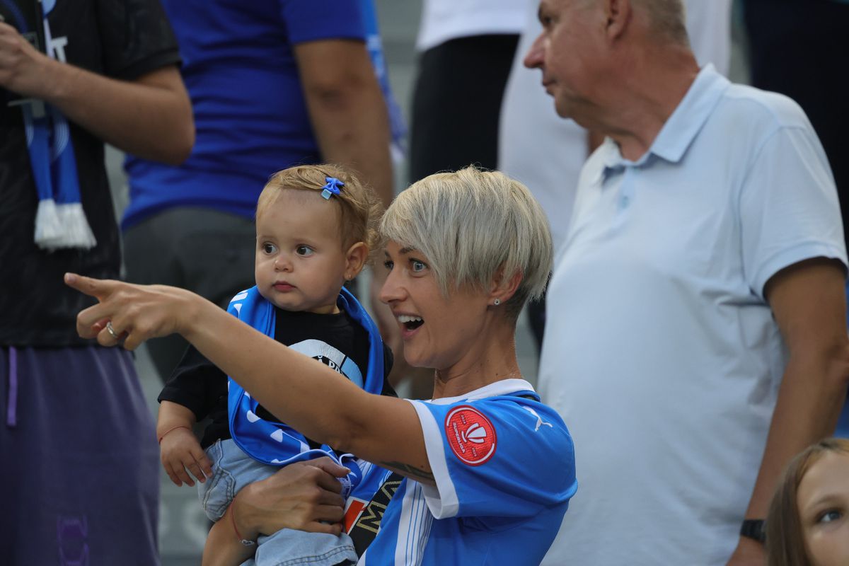 Atmosferă fabuloasă la Craiova - Sarajevo