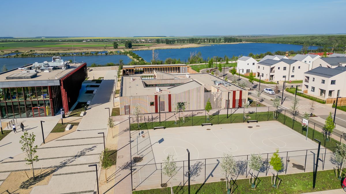 Aici a investit David Popovici! » Cum arată casele din ansamblul rezidențial și cât costă