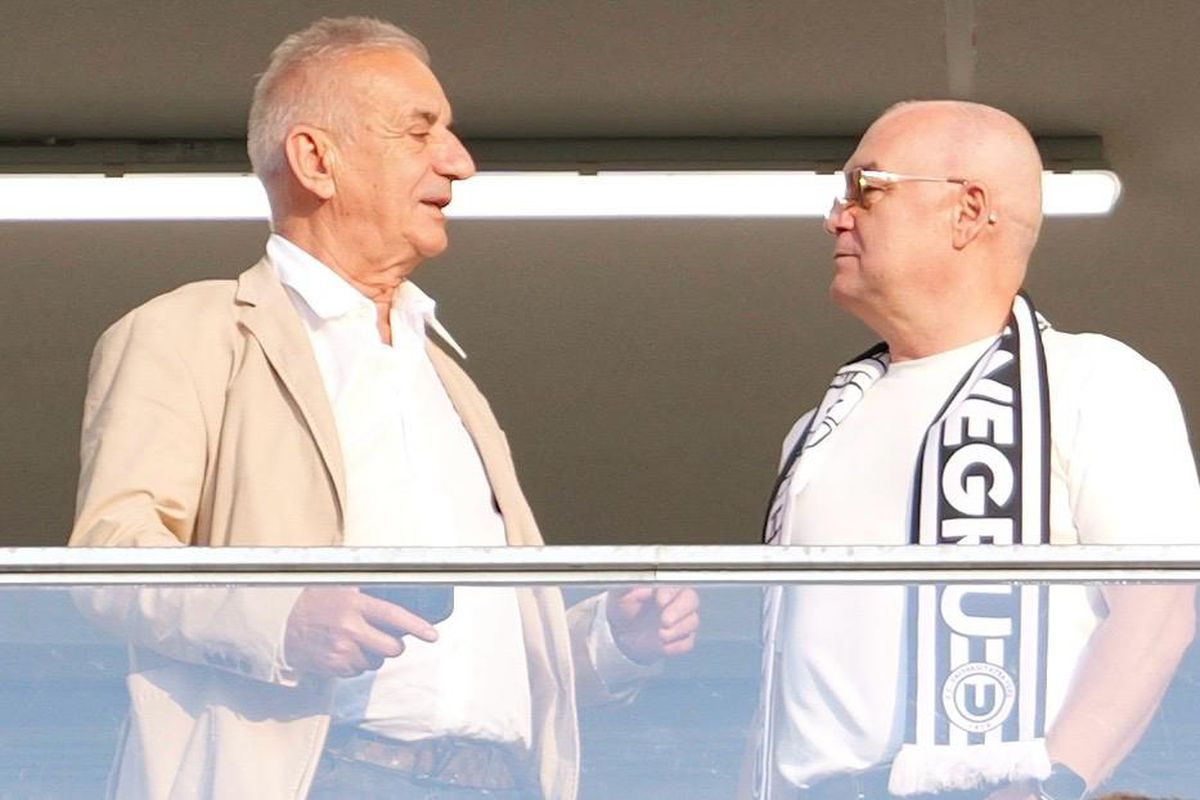 U Cluj - Ararat-Armenia, imagini din startul partidei // Scenografie specială + Emil Boc, în tribune // foto: Andrei Furnigă (GSP)