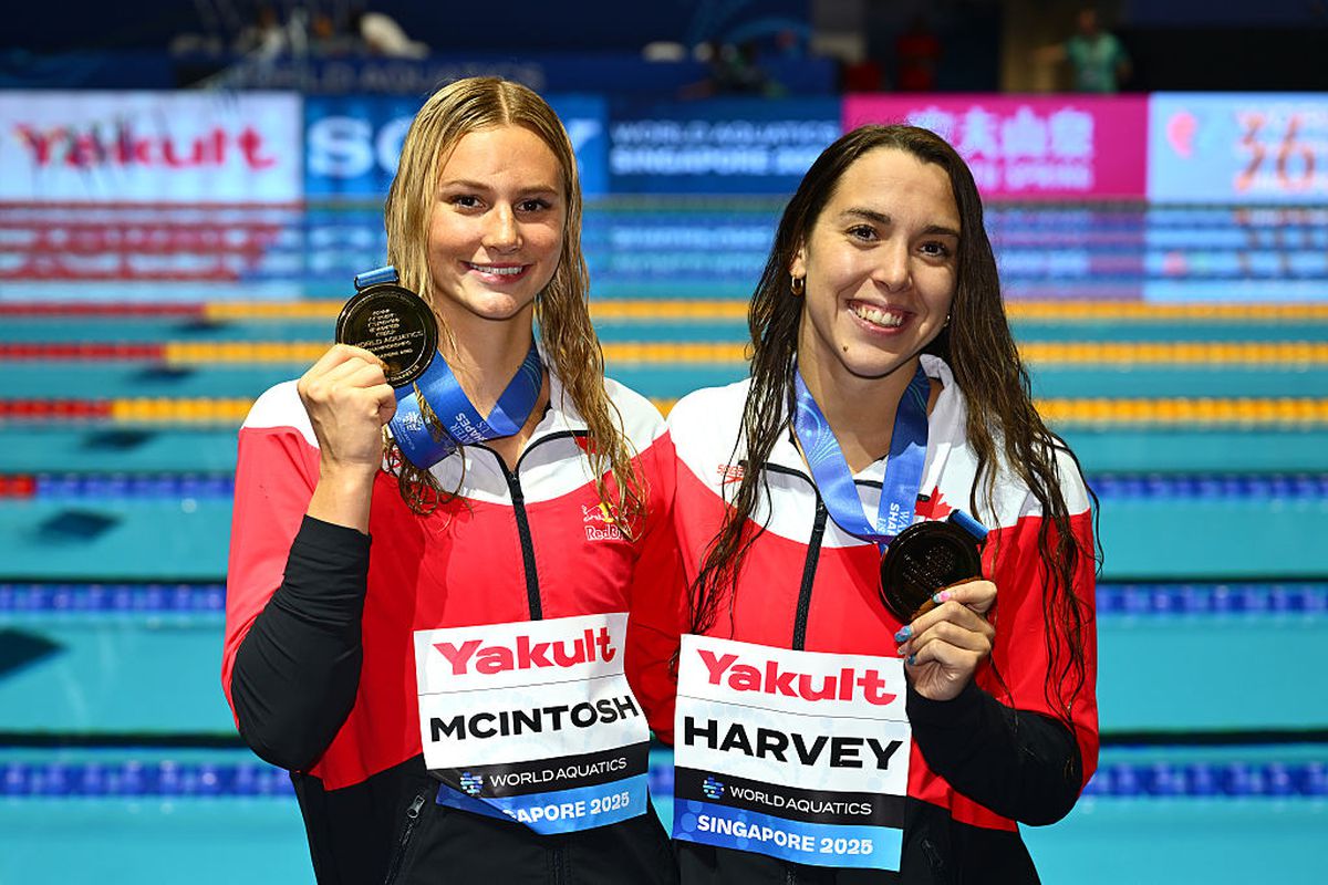 A scăpat o înjurătură pe live, imediat după recordul stabilit la Mondialele din Singapore » Vânează performanța imposibilă a lui Phelps