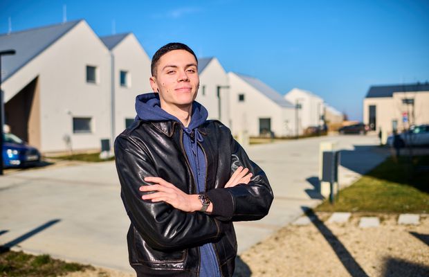 Aici a investit David Popovici! » Cum arată casele din ansamblul rezidențial și cât costă