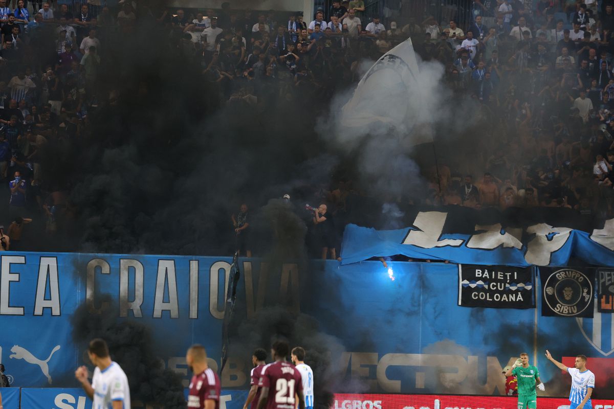 Au dat „foc” la peluză înainte de Craiova - Sarajevo