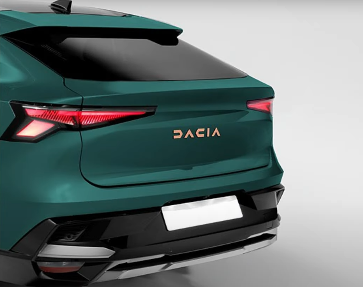 Noul model Dacia a fost zărit pe străzi! Imagini-spion cu mașina » Urmează să fie lansată în 2026: „Arată ciudățel”