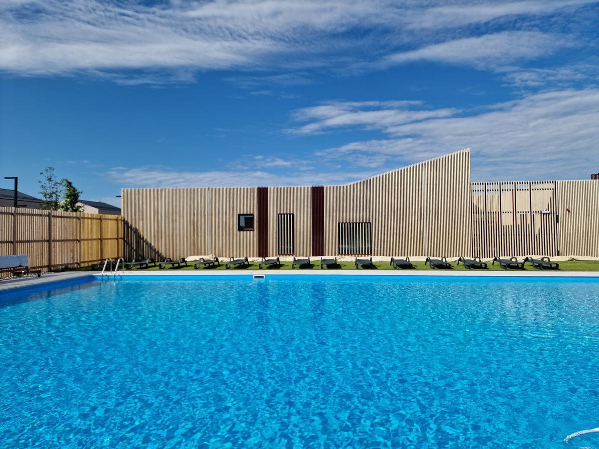 Aici a investit David Popovici! » Cum arată casele din ansamblul rezidențial și cât costă