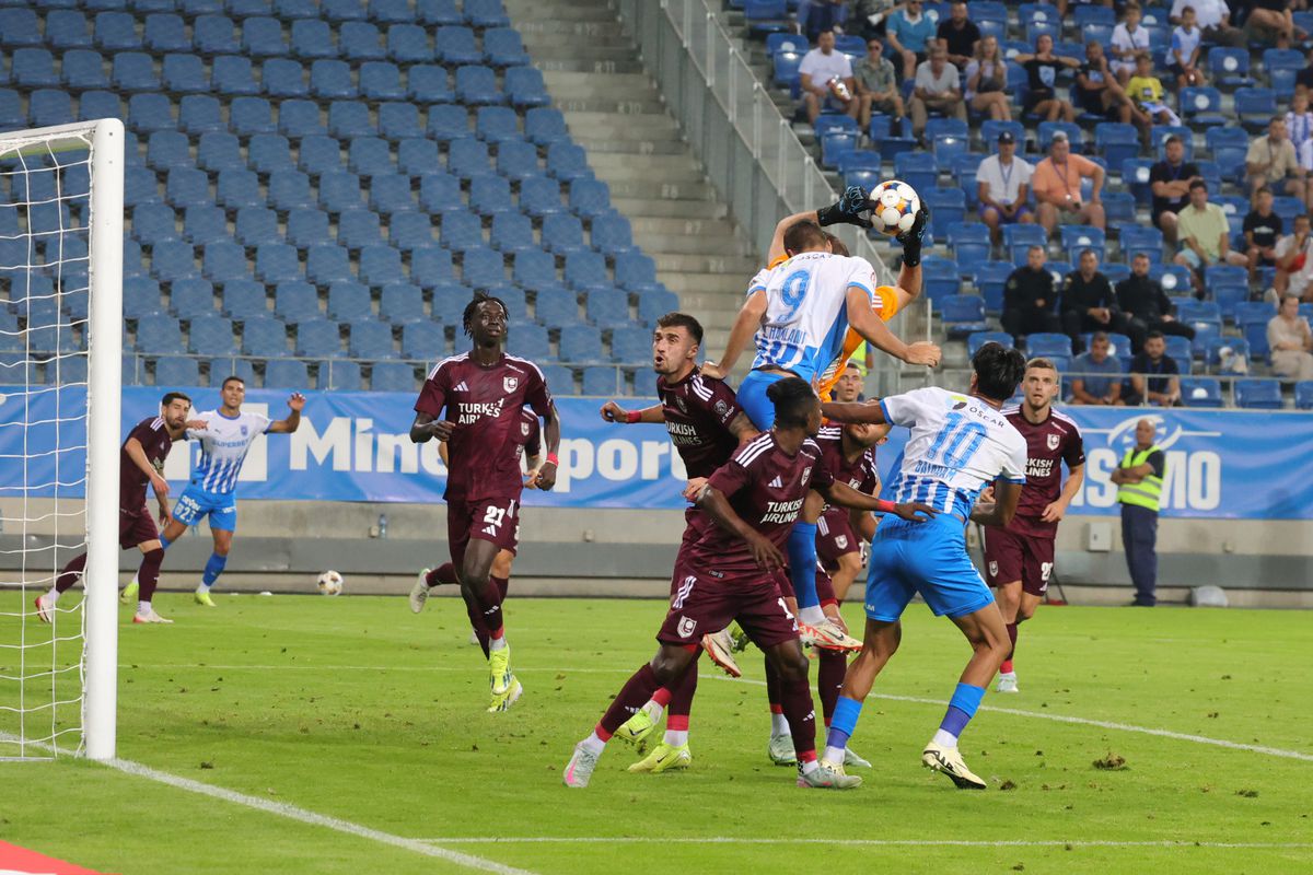 „Linșaj, nu mi se pare normal!” » Mirel Rădoi, discurs-manifest despre FCSB: „Am văzut că sunt specialiști și antrenori care vorbesc...”