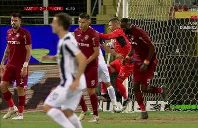ASTRA - CFR CLUJ 3-2 // Camora și Vâtcă, declarații TARI: „Poate deranjăm pe cineva!” + „M-a eliminat că am aruncat sticla de apă pe jos!”