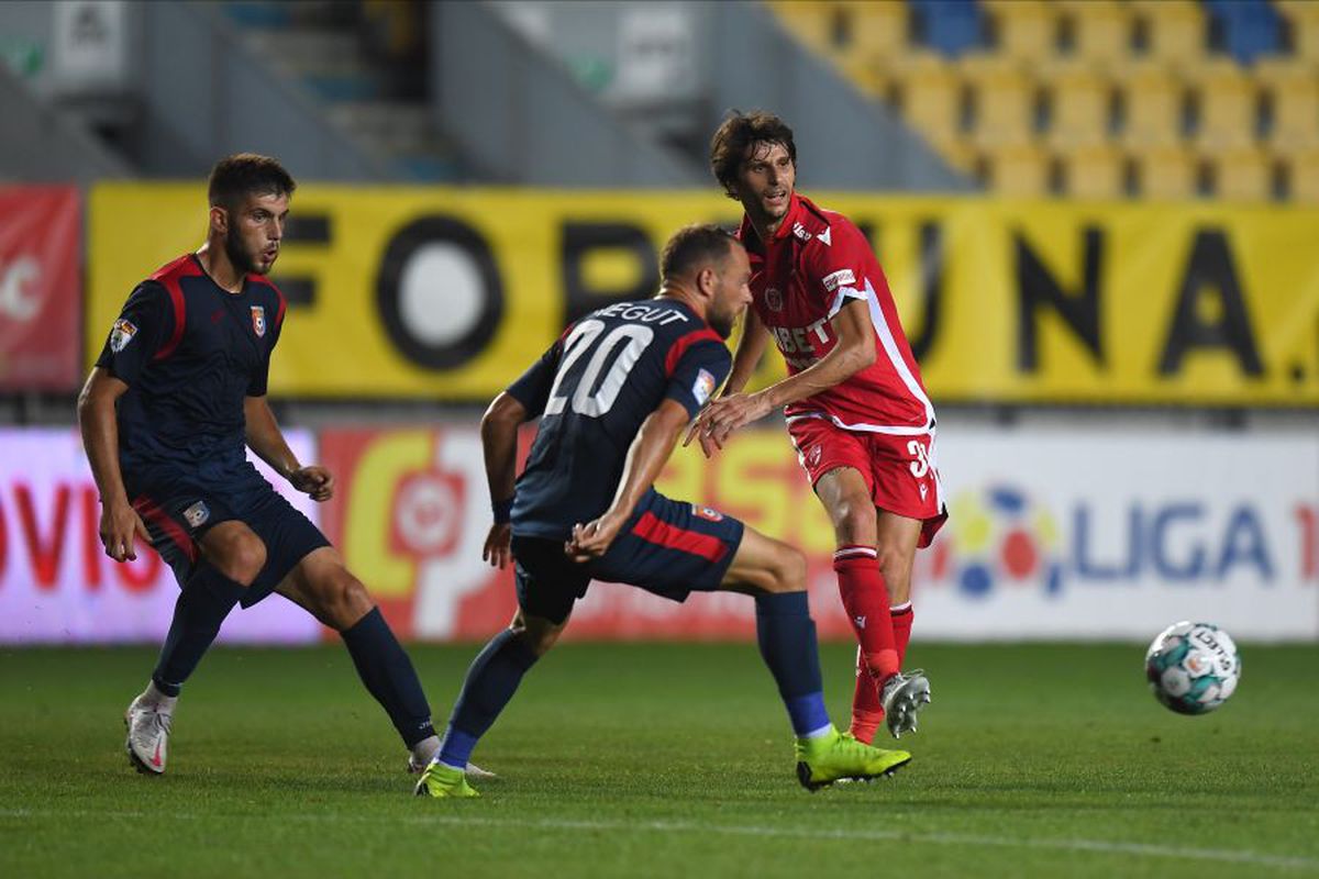 DINAMO. Informația care aruncă în aer situația de la Dinamo » Pablo Cortacero are de plătit datorii mult mai MARI