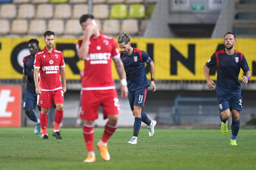 Vlad Achim (31 de ani, mijlocaș central) s-a accidentat în debutul confruntării dintre Chindia Târgoviște și Dinamo