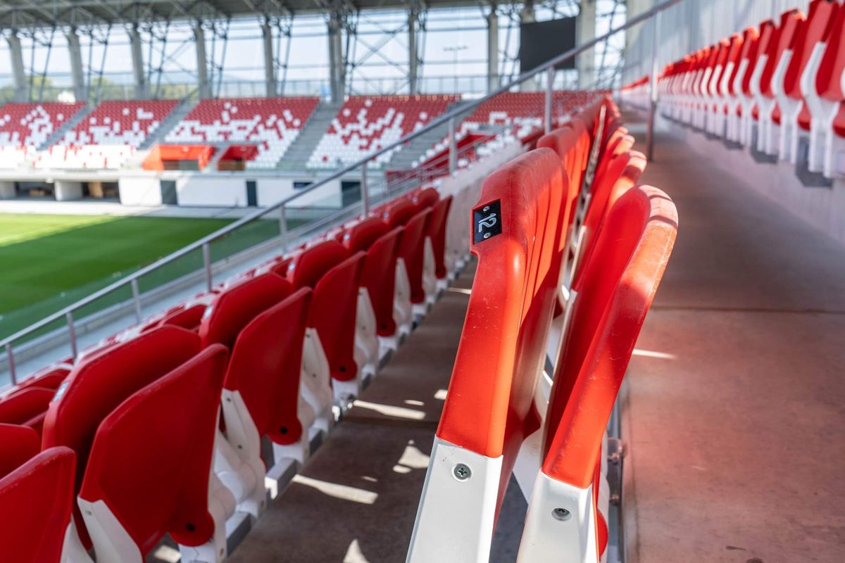 Noi imagini cu stadionul de Liga 1 care va fi inaugurat peste o lună » Arena arată spectaculos
