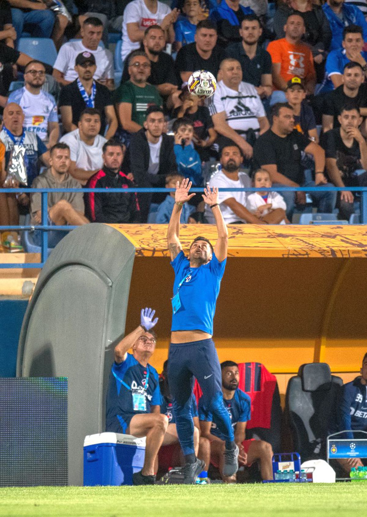 Gigi Becali, euforic în dimineața de după eșecul cu Farul: „Vali Argăseală a venit și mi-a dat vestea. E o zi frumoasă pentru mine!”