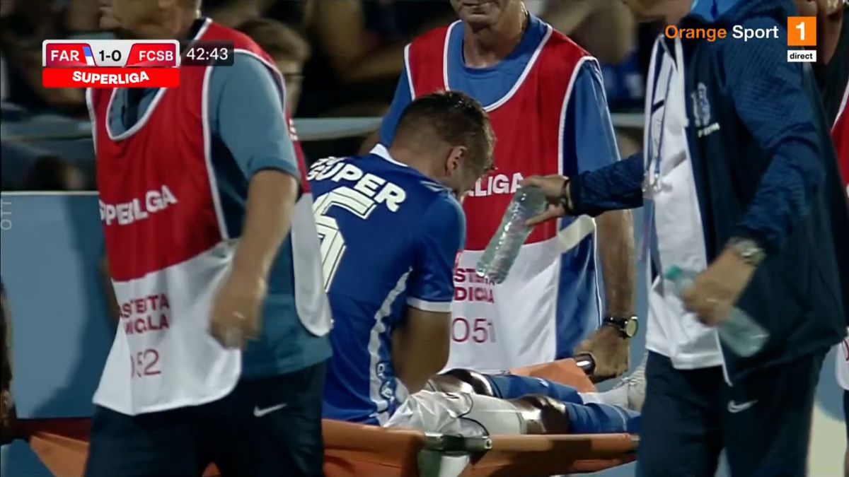 A urlat de durere! Accidentare urâtă în Farul - FCSB » A ieșit cu targa de pe teren și a izbucnit în lacrimi