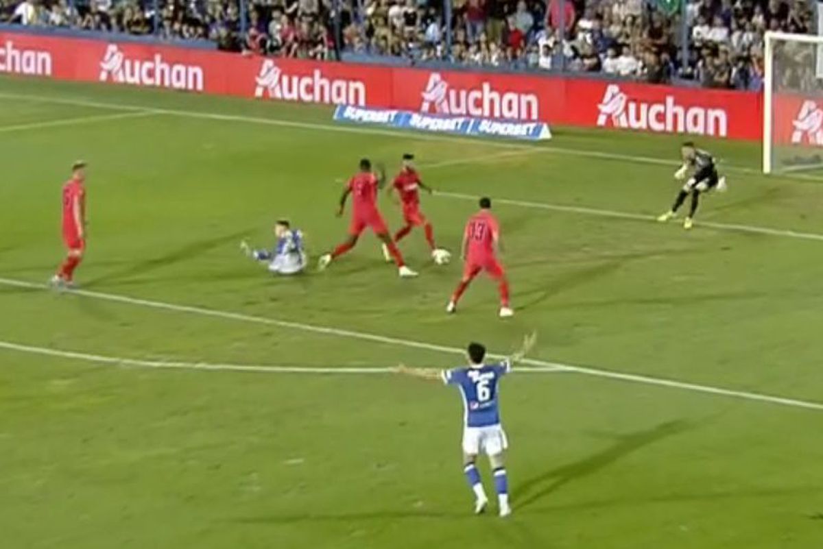 Panduru, ironii la adresa favoritului lui Becali: „Nu știe fotbal, îmi venea să mă iau cu mâinile de cap! Are ghetele tocite la călcâie”