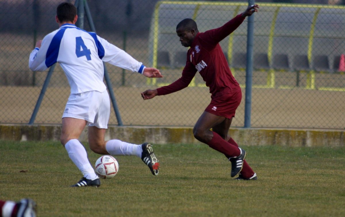 Henry Makinwa - nigerianul campion cu Rapid în 2003