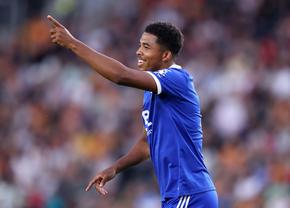 Chelsea a plătit peste 80 de milioane de € pentru fundașul vedetă a lui Leicester