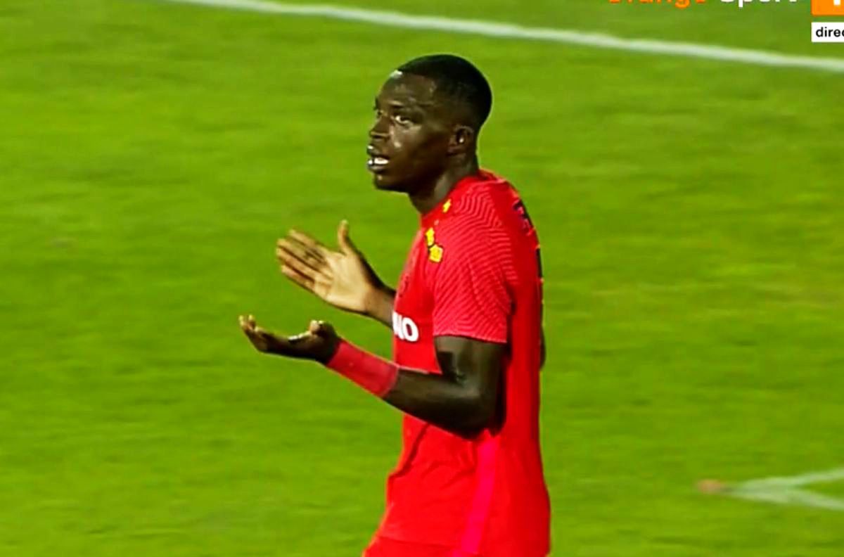 Dawa a comis-o din nou! Gafă impardonabilă la primul gol din Farul - FCSB