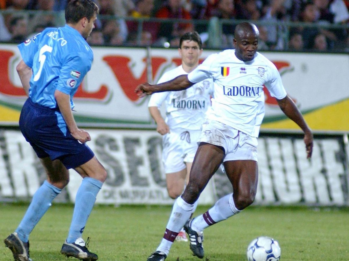 Henry Makinwa - nigerianul campion cu Rapid în 2003