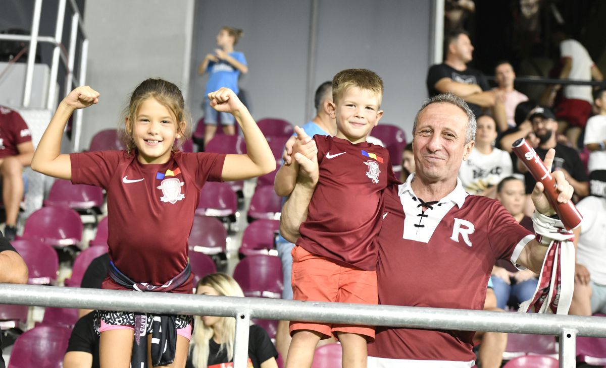 Pasiune de Giulești » 10 imagini senzaționale din tribune la Rapid - U Cluj 1-0