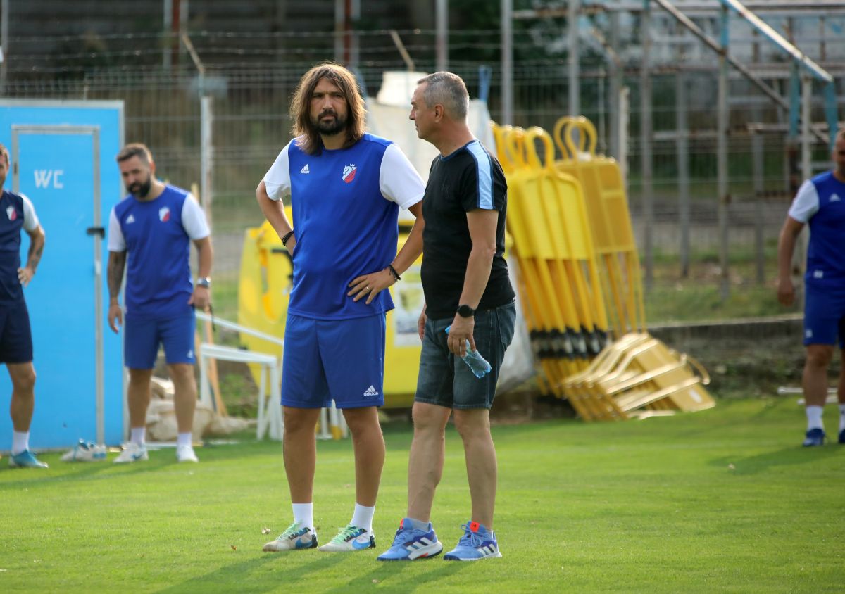 Antrenor nou anunțat în SuperLigă » Când va avea loc prezentarea oficială