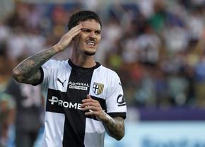 Man ia de trei ori cât Mihăilă, Răzvan Marin este egalul lui Ionuț Radu » Care sunt salariile românilor din Serie A