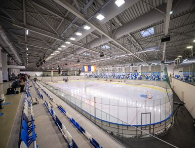 Comentatorul Emil Hossu-Longin s-a enervat, după ce a fost pe singurul ...