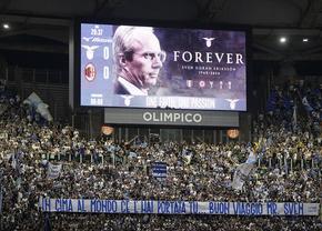 Sven-Goran Eriksson, omagiat de fanii lui Lazio înaintea duelului cu AC Milan: „Deasupra lumii, unde te afli tu”