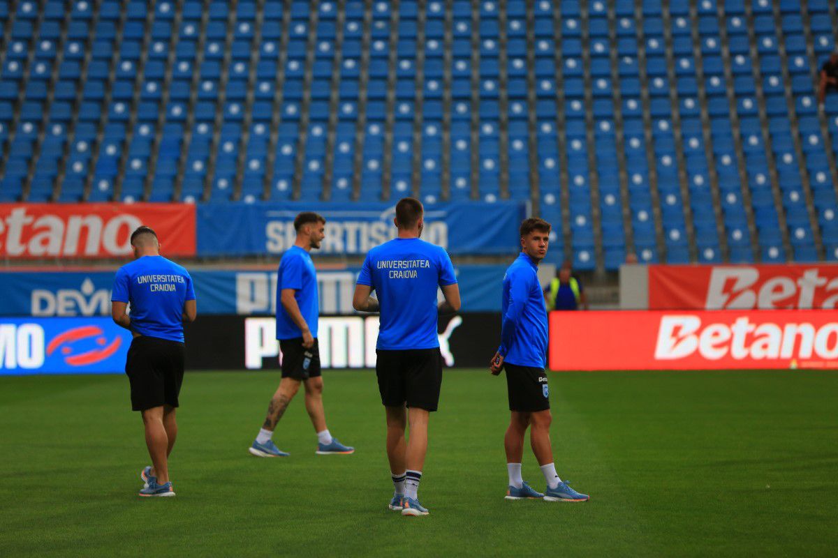 Universitatea Craiova - Rapid, imagini înaintea meciului