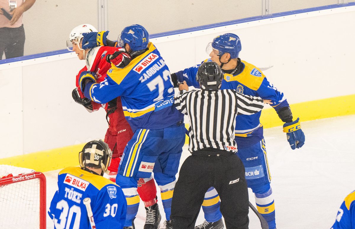 De necrezut! Patinoarul de 10 milioane € din București nu mai poate fi folosit, la nici 6 luni de la inaugurare: „S-a stricat suprafața!” » Replica primarului Băluță, după dezvăluirea GSP: „Fluctuații de curent”