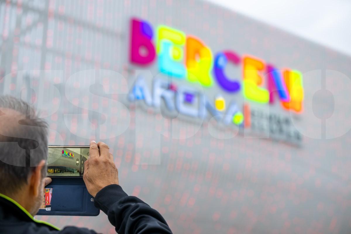 Arena de 10 milioane de euro din România își schimbă denumirea: va purta numele unei legende