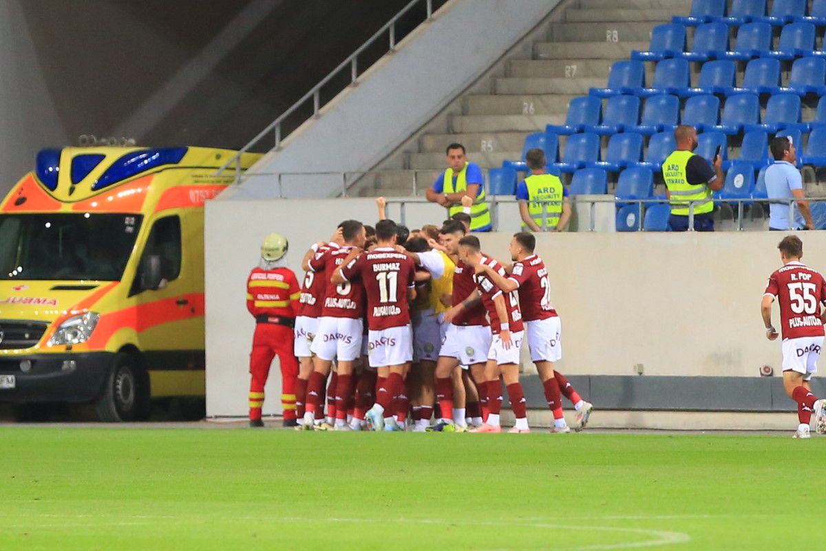 Universitatea Craiova - Rapid, imagini din meci // foto: Ionuț Iordache (GSP)