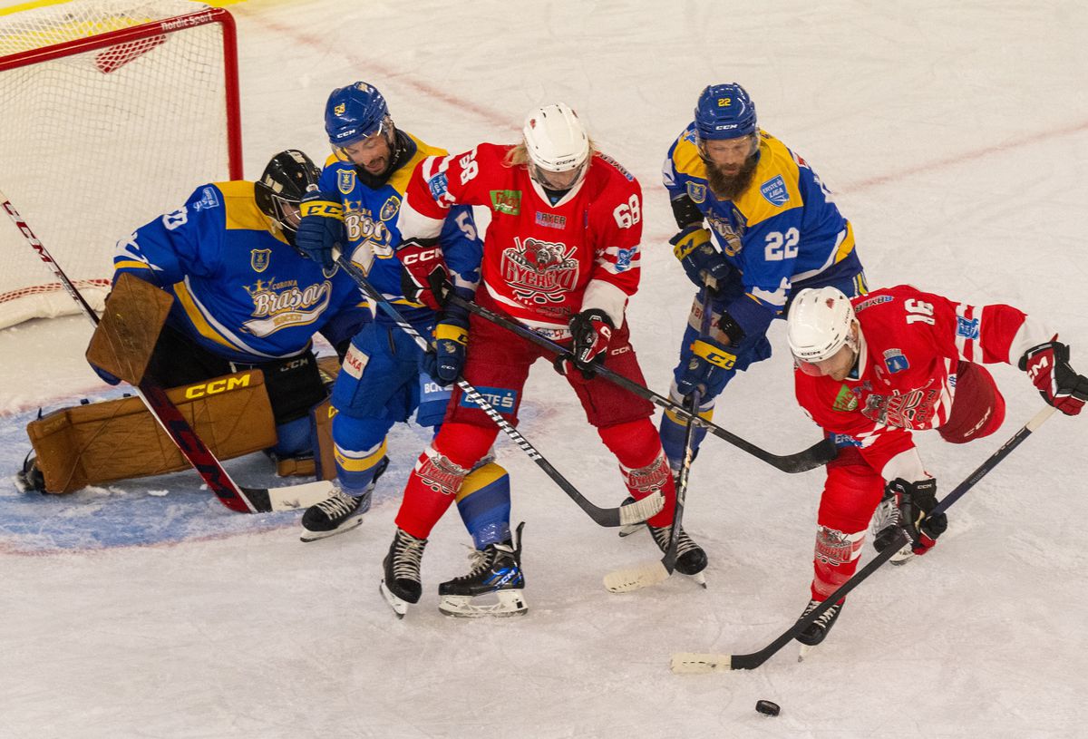 Berceni Arena, inaugurat de Supercupa României la hochei! Halep, Țiriac și Lipă prezenți: imagini spectaculoase cu noul patinoar