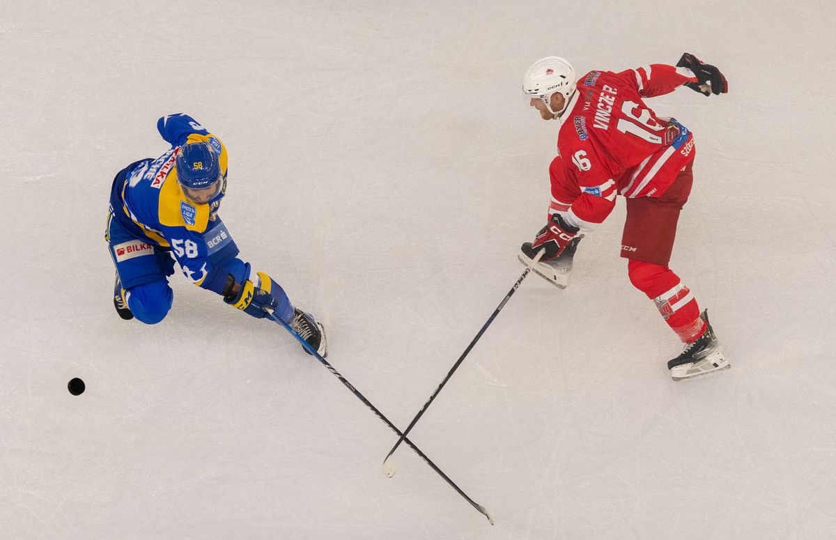 De necrezut! Patinoarul de 10 milioane € din București nu mai poate fi folosit, la nici 6 luni de la inaugurare: „S-a stricat suprafața!” » Replica primarului Băluță, după dezvăluirea GSP: „Fluctuații de curent”