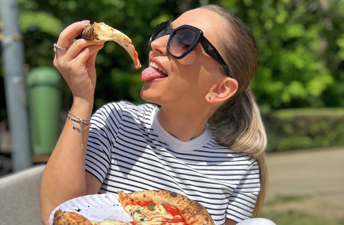 Cine este femeia care l-a cumințit pe fostul atacant dinamovist și i-a spus „DA” în Bahamas! Urmează să devină părinți