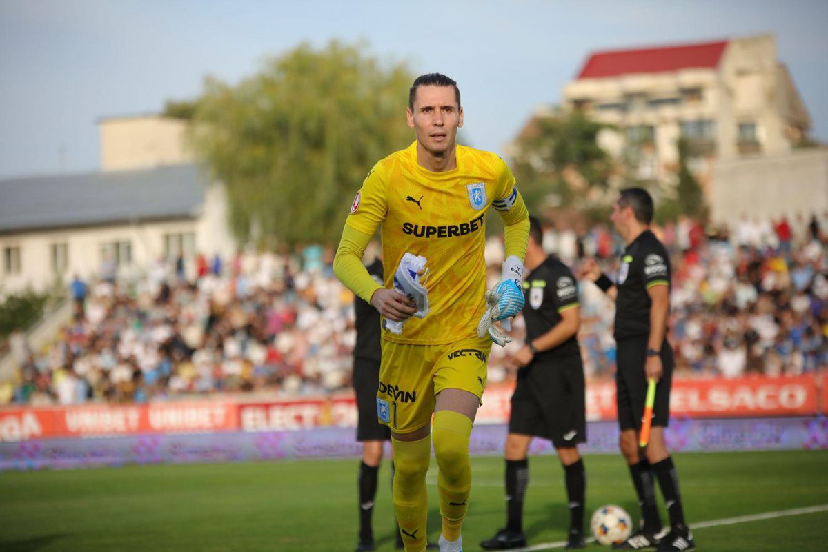 FC Botoșani - CS Universitatea Craiova: cele mai tari imagini ale partidei din Moldova