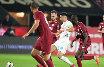 CFR Cluj – FCSB, derby cu momente INCREDIBILE! Sebastian Colțescu a fost în rolul principal: penalty, „roșu” și un rezultat pe placul rivalelor » Clasamentul ACUM