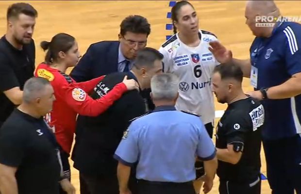 Scandal după debutul cu eșec! Florentin Pera a sărit la oficiali: a fost oprit de propriile handbaliste » Toate rezultatele etapei + Clasamentul